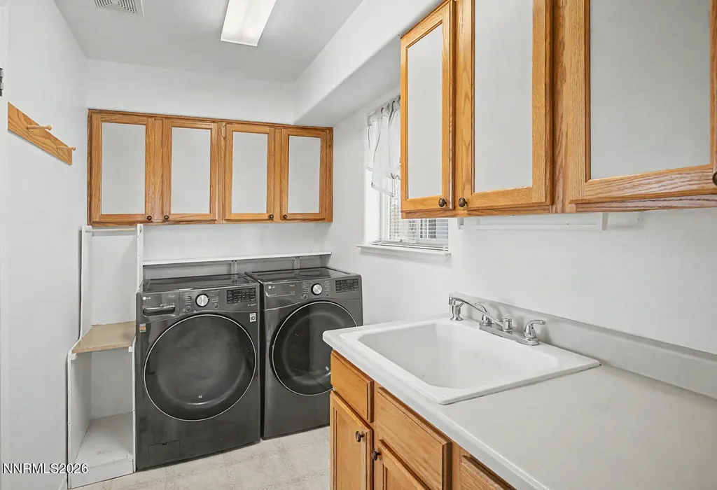 1100 Venturacci Fallon NV 89406
