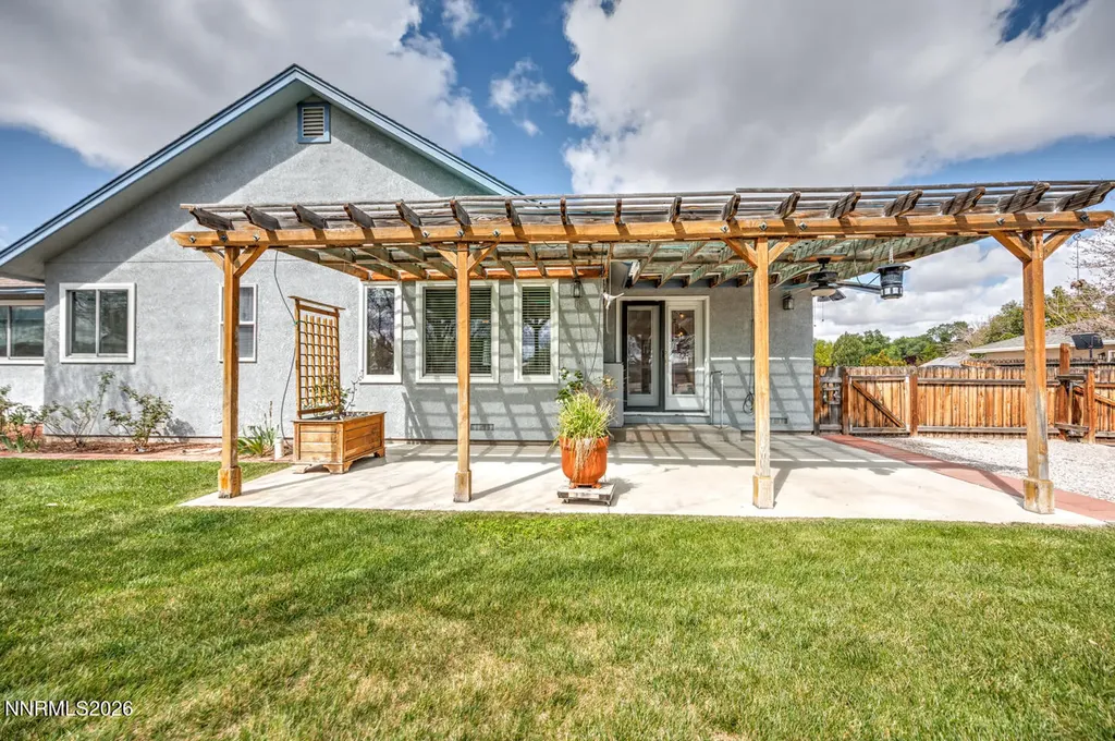 1100 Venturacci Fallon NV 89406