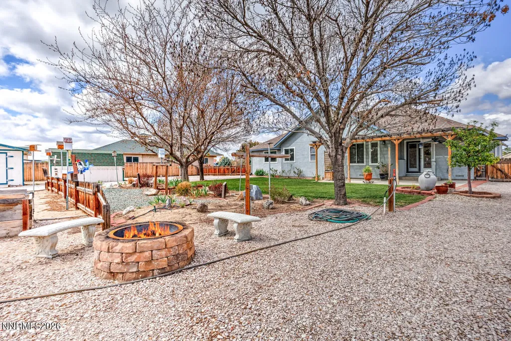 1100 Venturacci Fallon NV 89406
