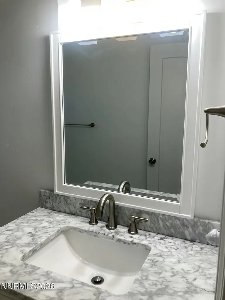 998 Roberts Reno NV 89502