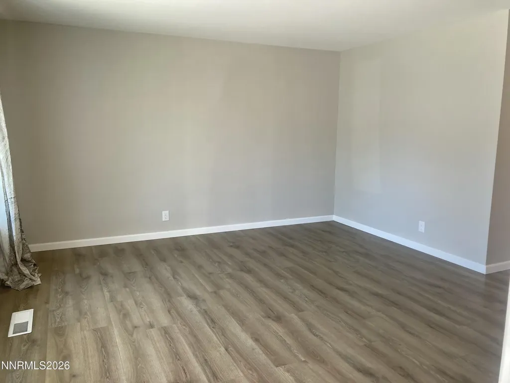 998 Roberts Reno NV 89502