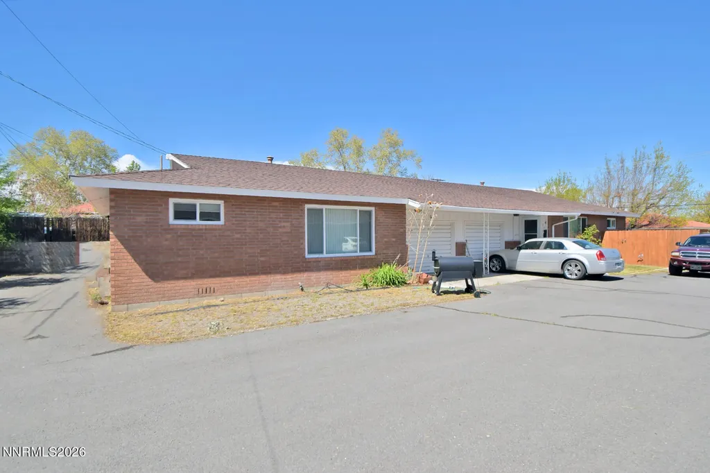 998 Roberts Reno NV 89502