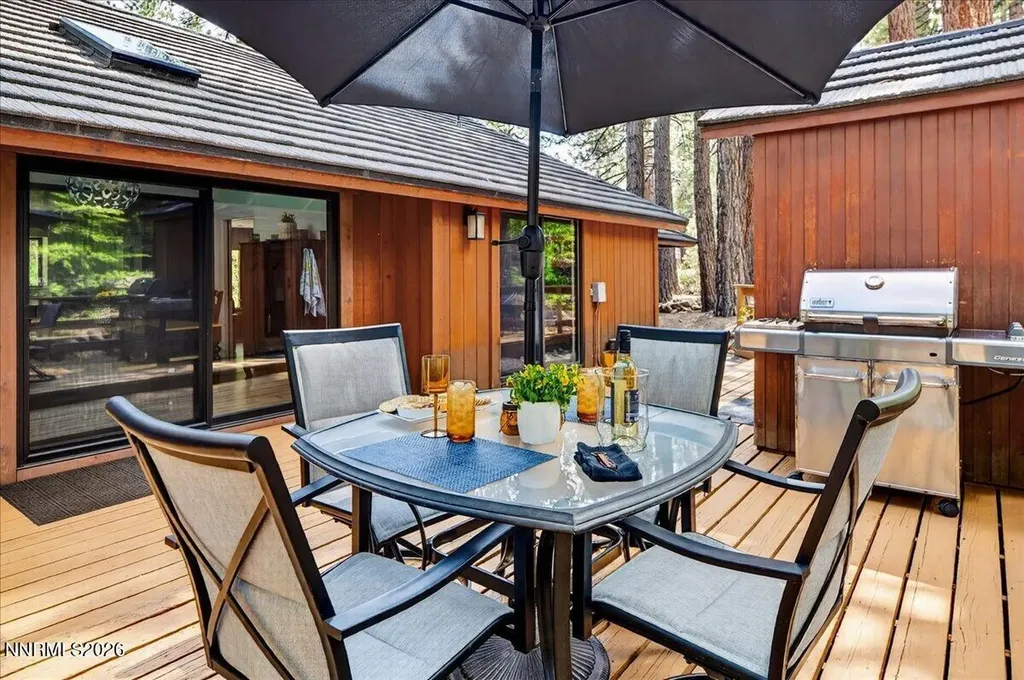 805 Joy Lake Reno NV 89511