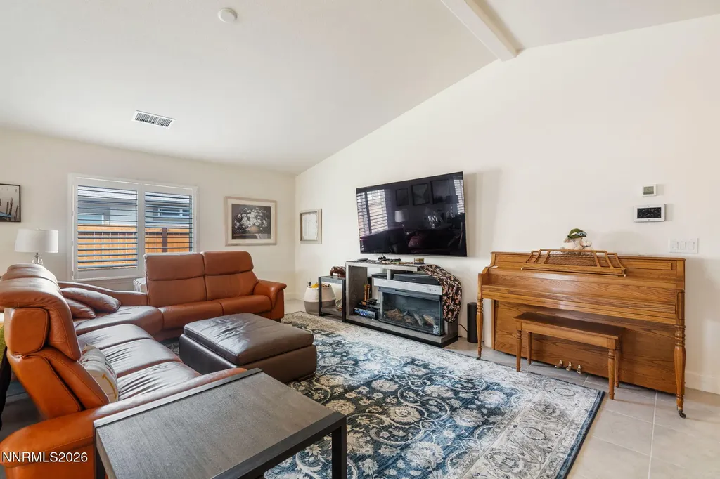 7375 Souverain Reno NV 89506