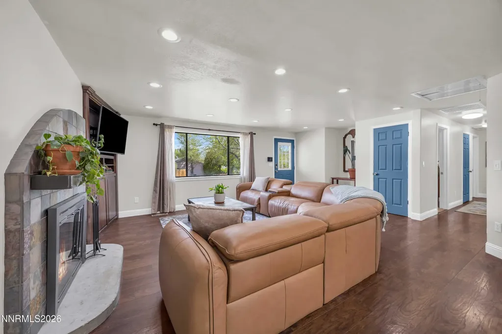 180 Surge Reno NV 89506
