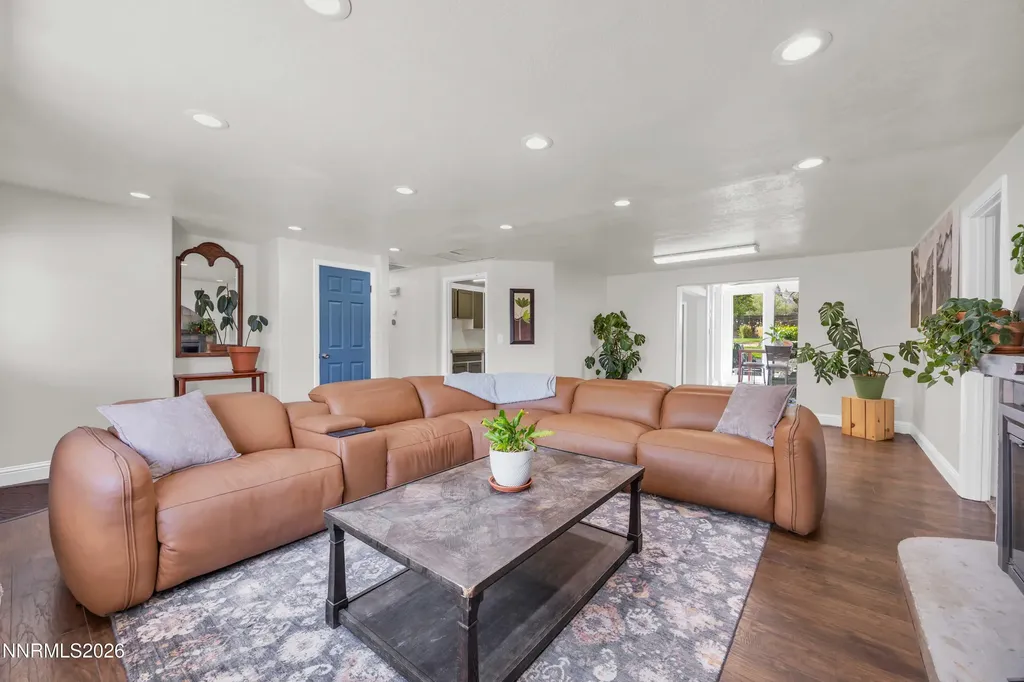 180 Surge Reno NV 89506
