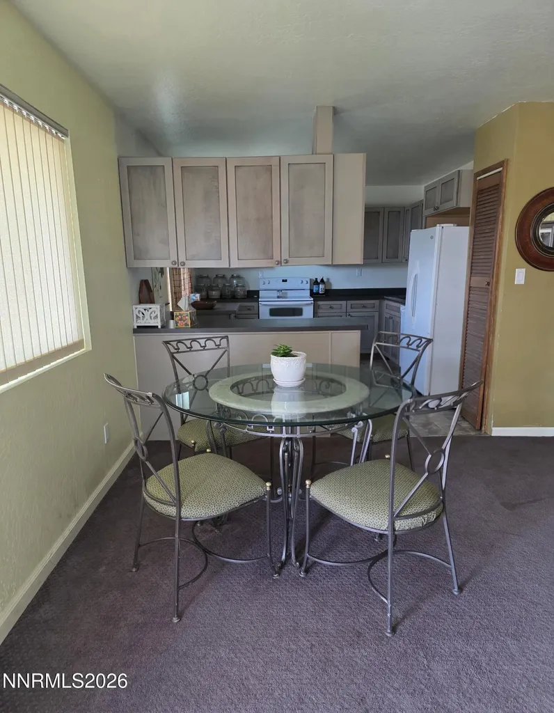 359 E Hawthorne NV 89415