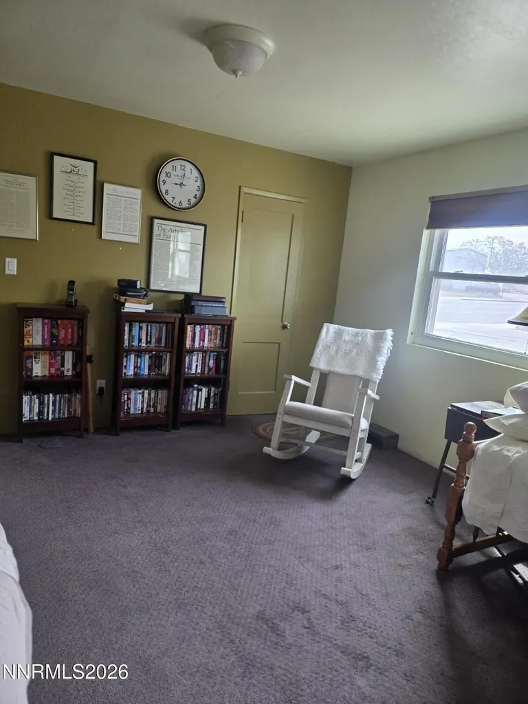 359 E Hawthorne NV 89415