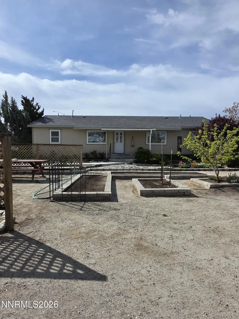 359 E Hawthorne NV 89415