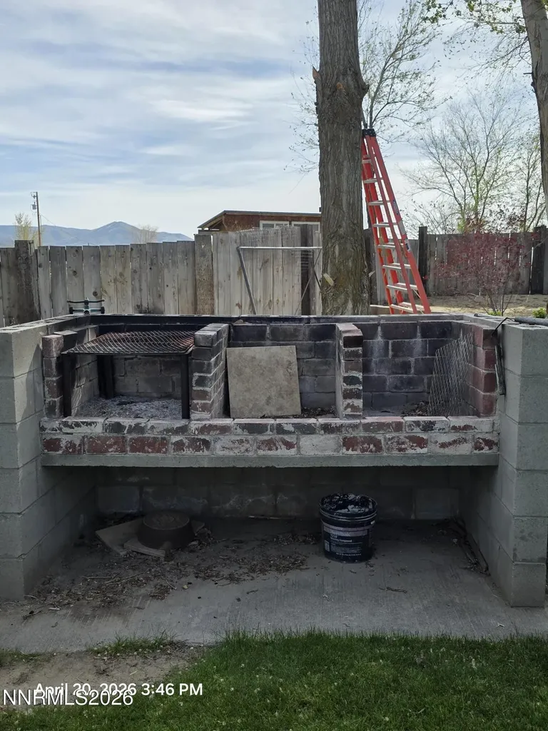 7100 Deer Winnemucca NV 89445