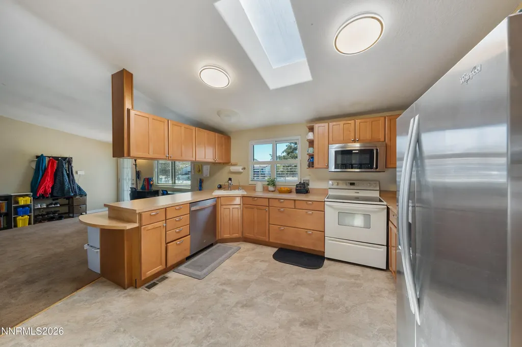 17505 Fantail Reno NV 89508