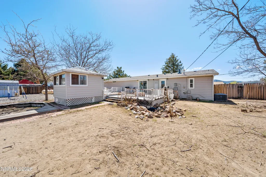 17505 Fantail Reno NV 89508