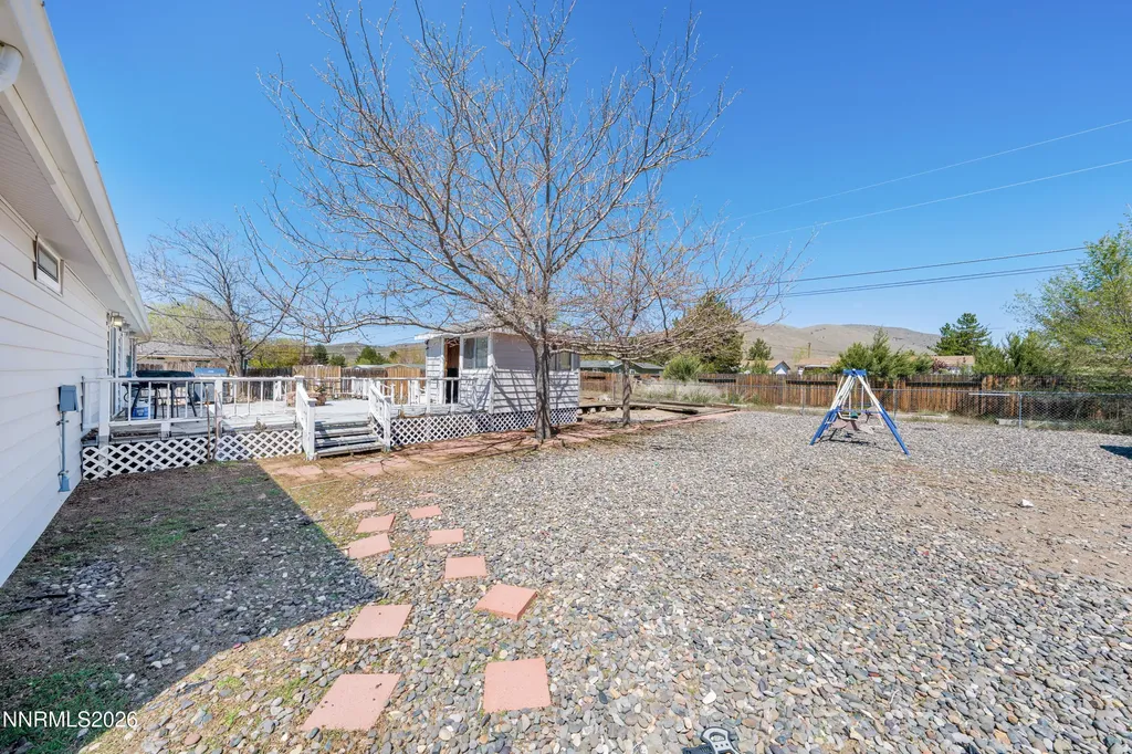 17505 Fantail Reno NV 89508