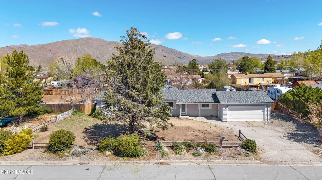 17505 Fantail Reno NV 89508