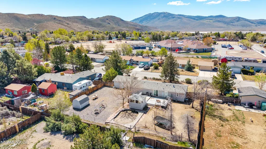 17505 Fantail Reno NV 89508