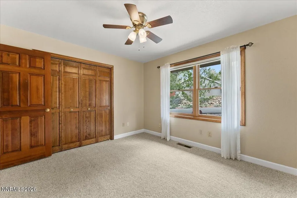 6304 Meadow Creek Reno NV 89519