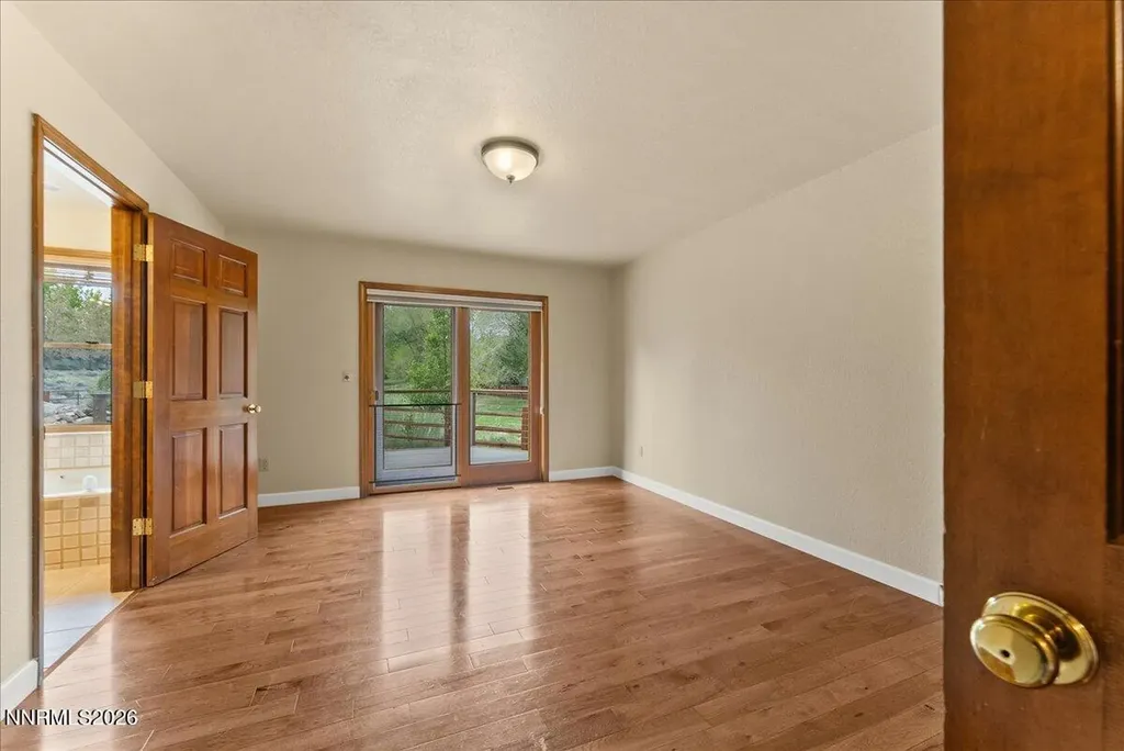 6304 Meadow Creek Reno NV 89519