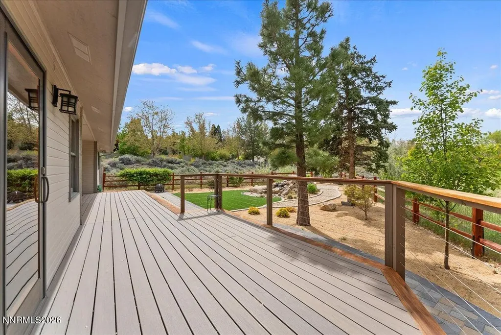 6304 Meadow Creek Reno NV 89519