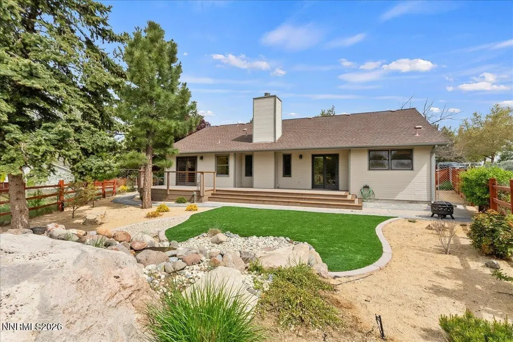 6304 Meadow Creek Reno NV 89519