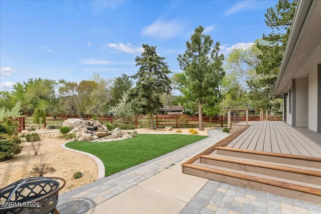 6304 Meadow Creek Reno NV 89519
