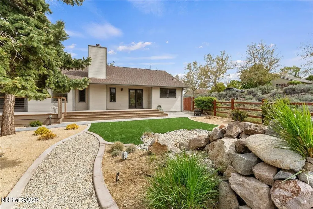 6304 Meadow Creek Reno NV 89519