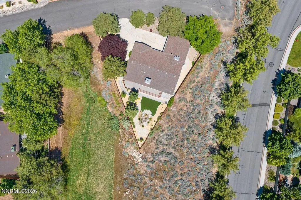 6304 Meadow Creek Reno NV 89519