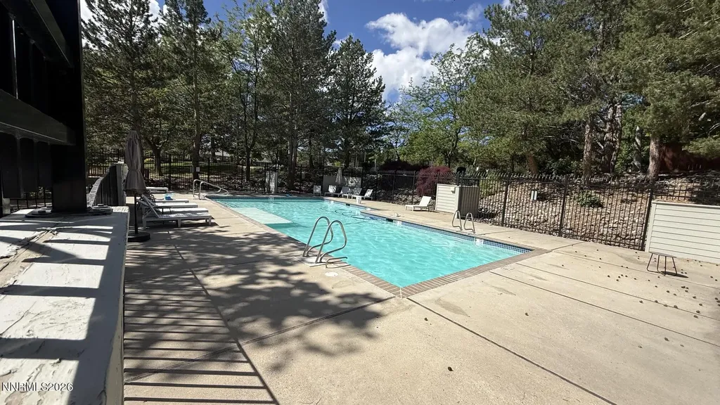 6304 Meadow Creek Reno NV 89519