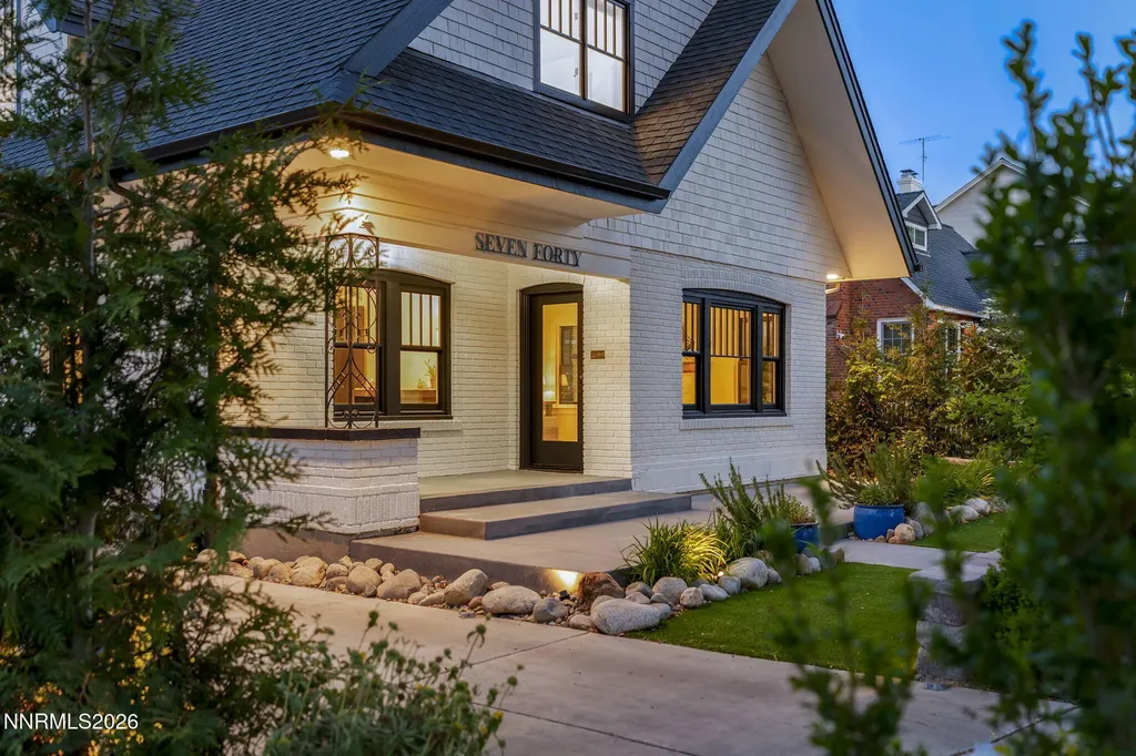 740 Manor Reno NV 89509