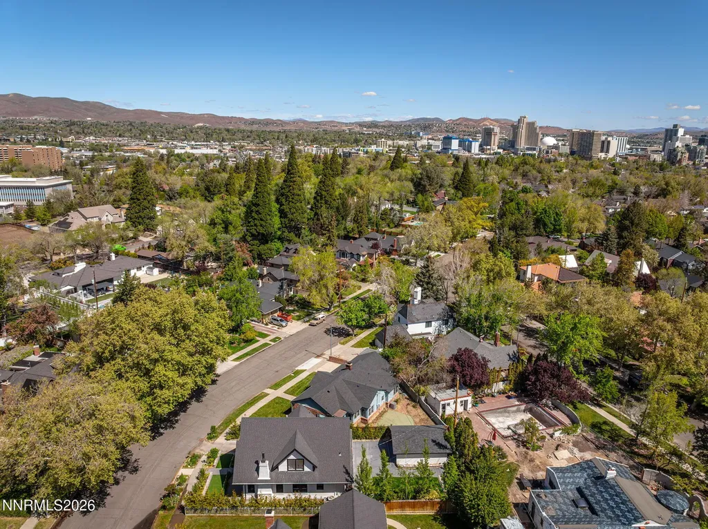 740 Manor Reno NV 89509