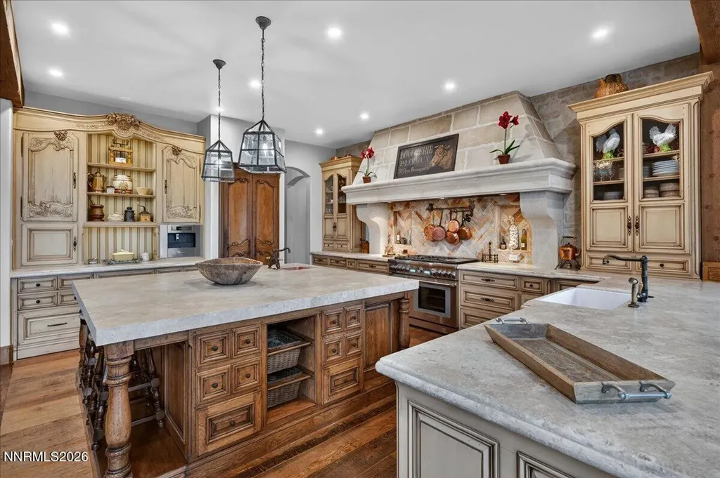 375 Timbercreek Reno NV 89511
