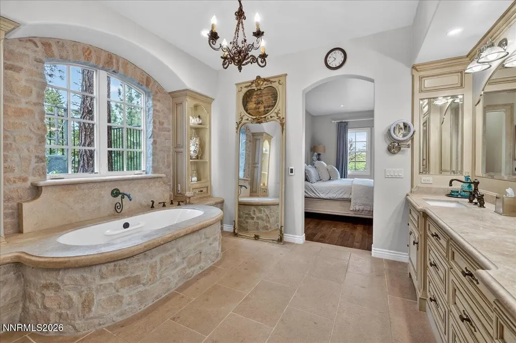 375 Timbercreek Reno NV 89511