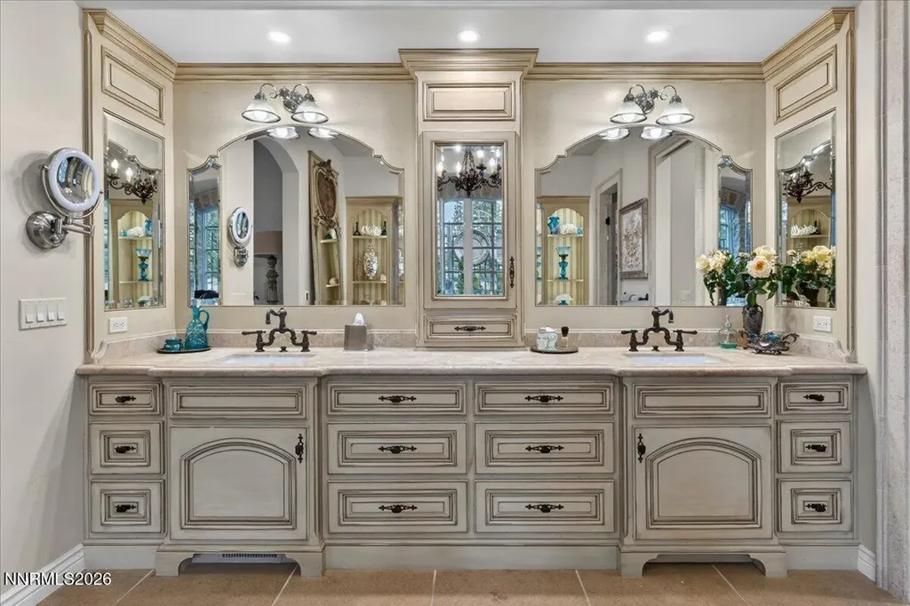 375 Timbercreek Reno NV 89511