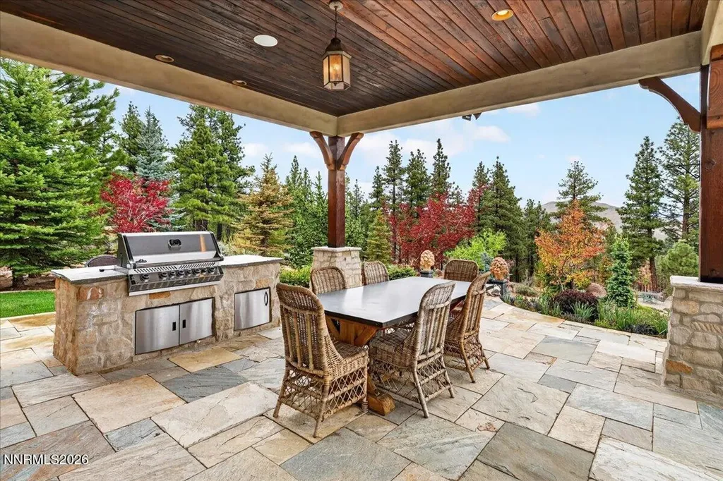 375 Timbercreek Reno NV 89511