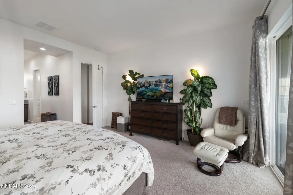 15025 Iron River Reno NV 89521