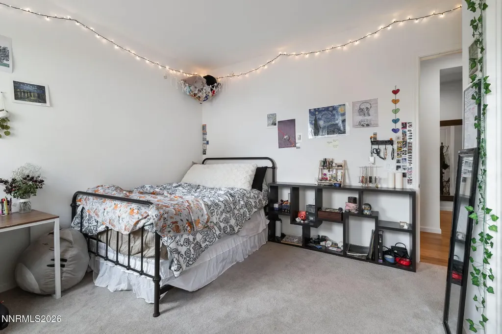 15025 Iron River Reno NV 89521