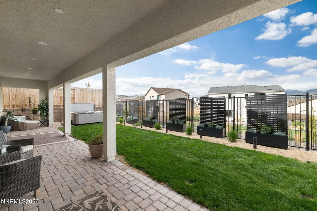 15025 Iron River Reno NV 89521