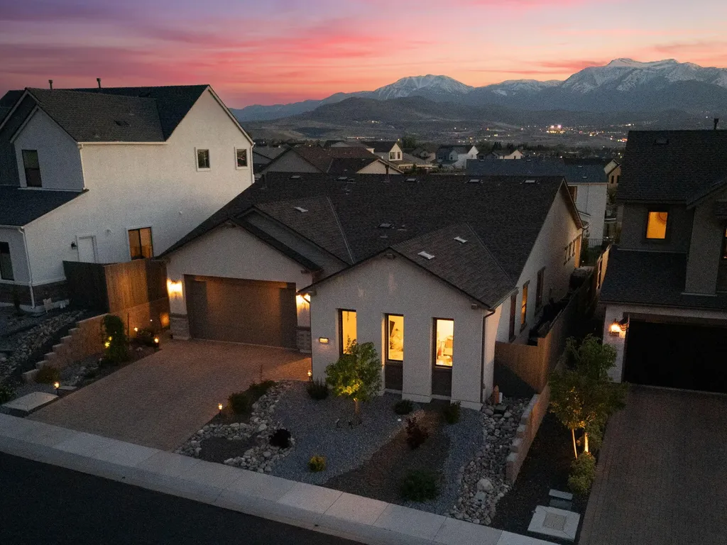 15025 Iron River Reno NV 89521