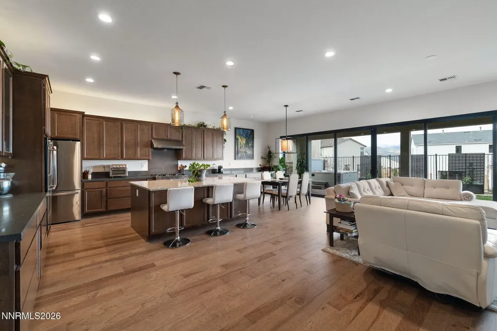 15025 Iron River Reno NV 89521