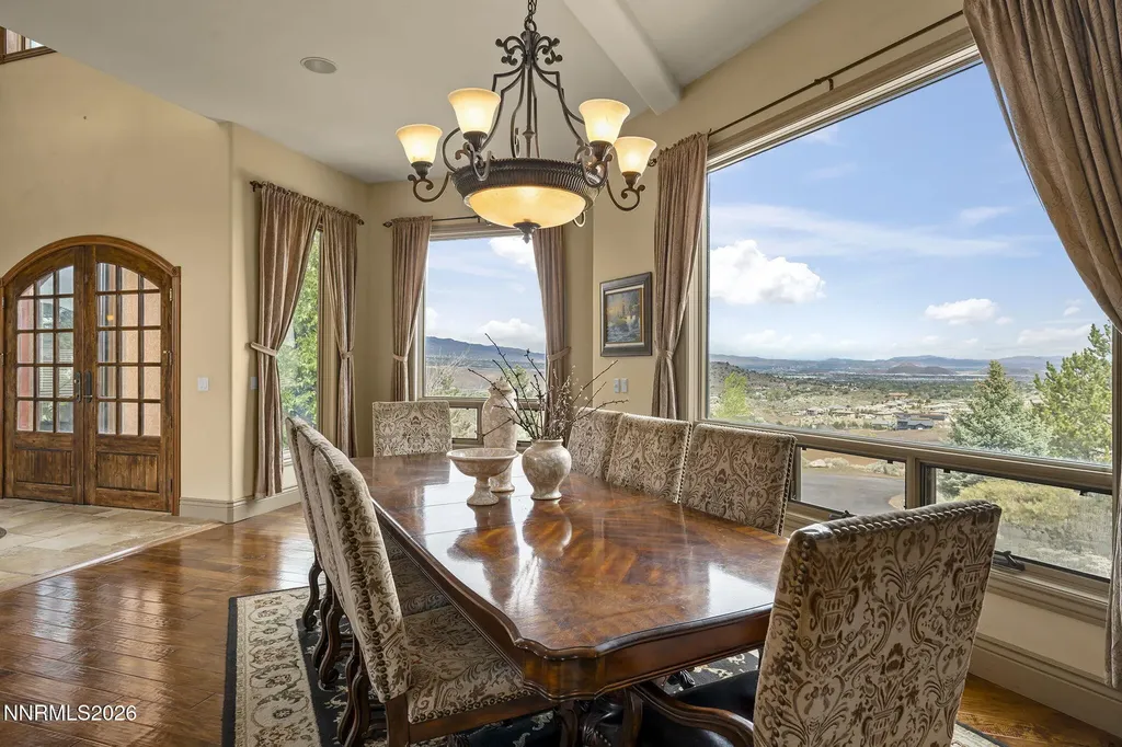17300 Majestic View Reno NV 89521