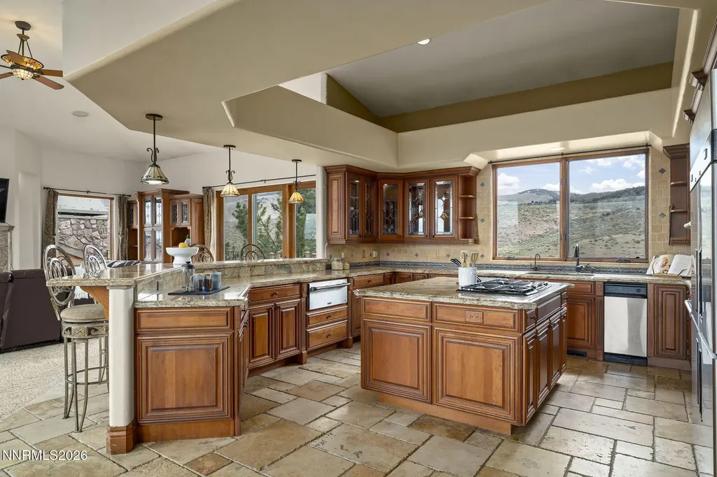 17300 Majestic View Reno NV 89521