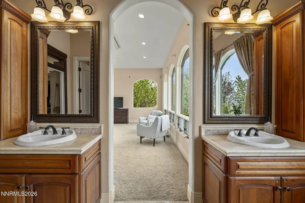 17300 Majestic View Reno NV 89521