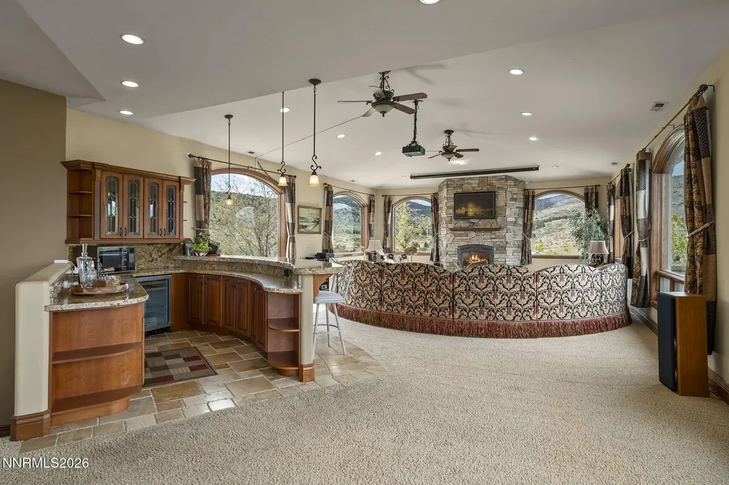 17300 Majestic View Reno NV 89521