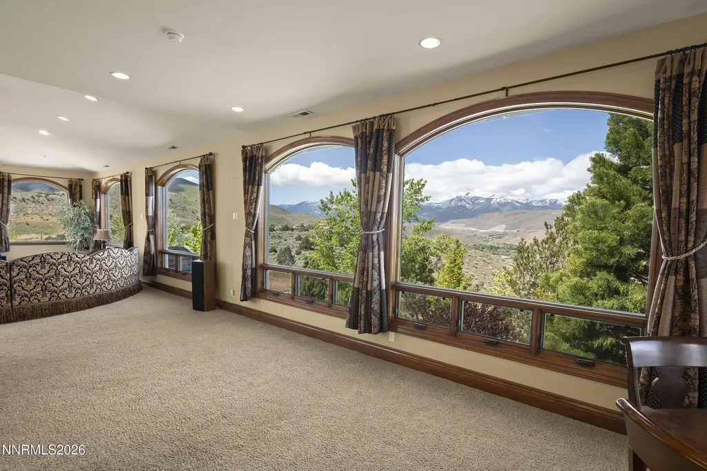 17300 Majestic View Reno NV 89521