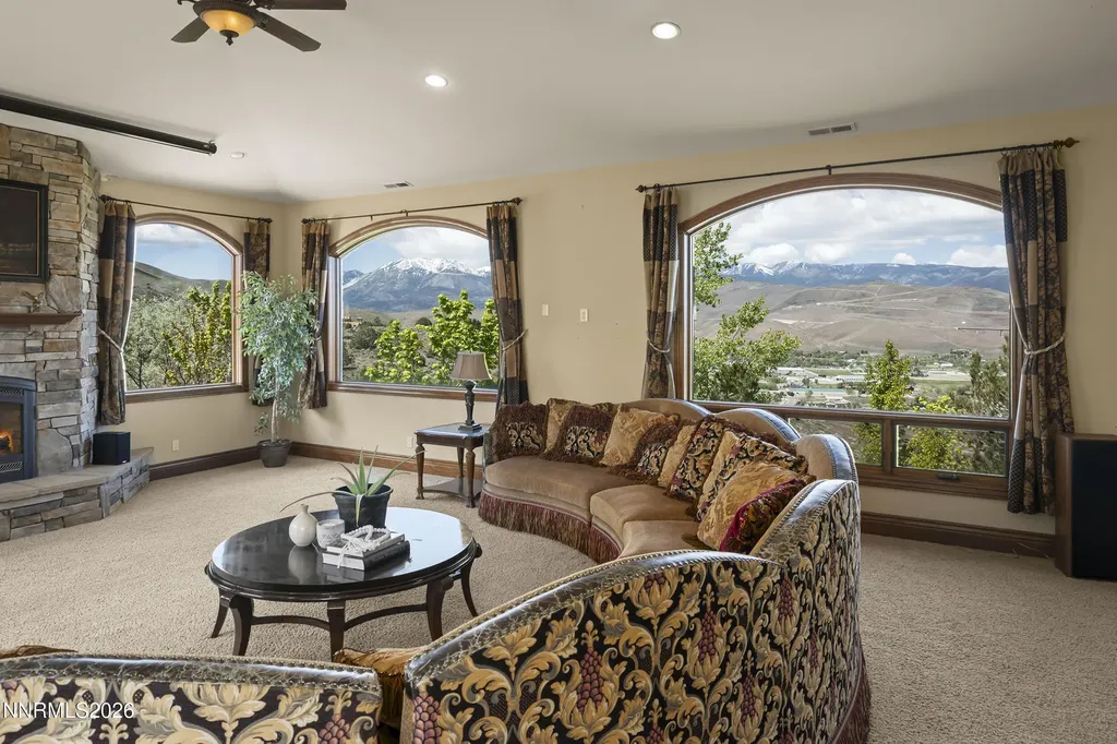 17300 Majestic View Reno NV 89521