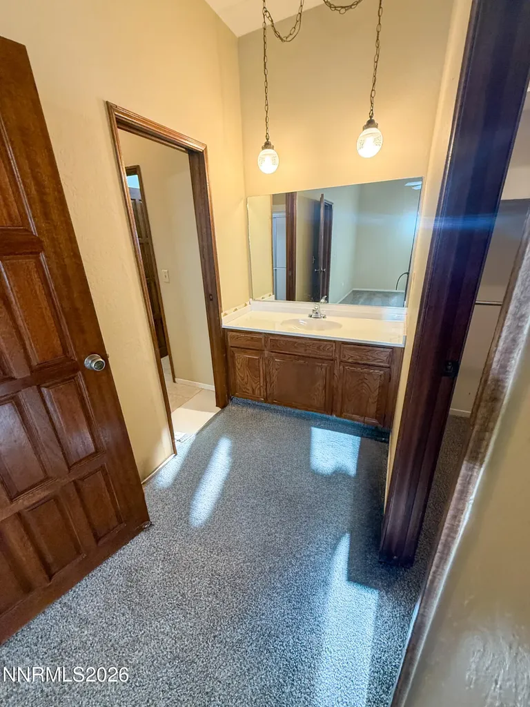 4011 Bluegrass Reno NV 89509