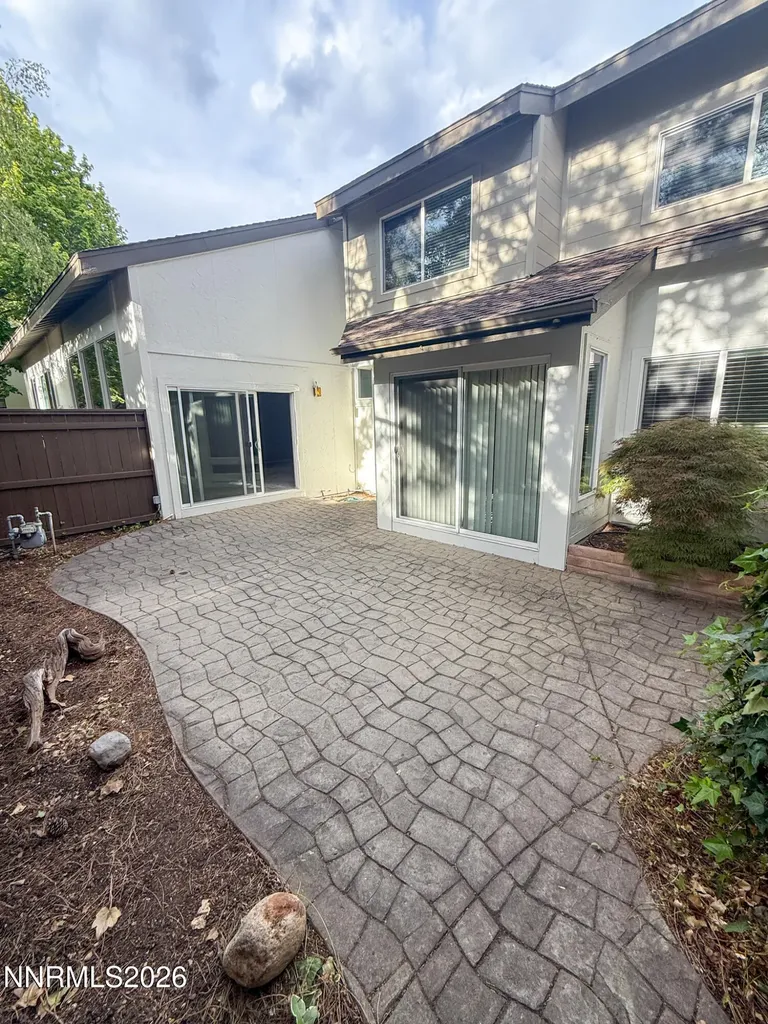 4011 Bluegrass Reno NV 89509
