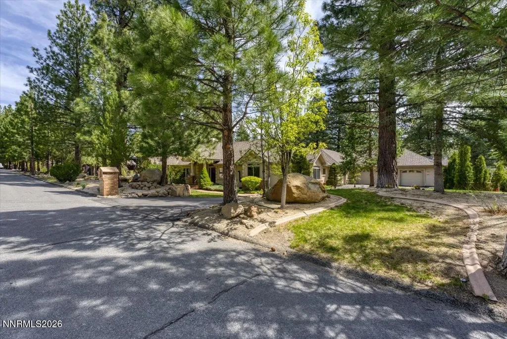 16470 Snow Flower Reno NV 89511