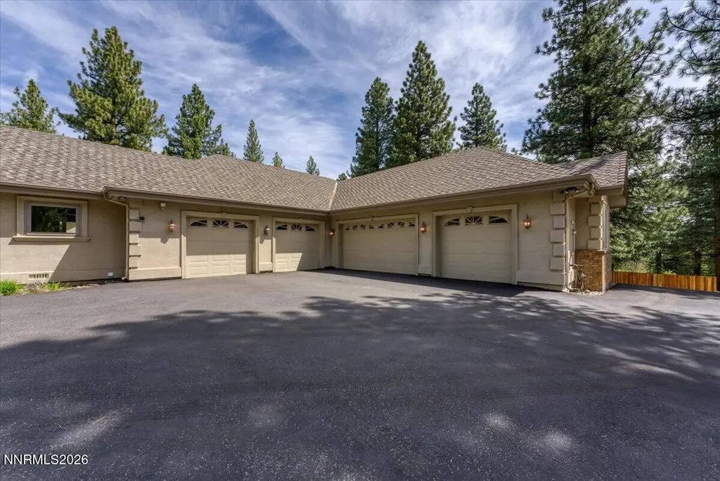 16470 Snow Flower Reno NV 89511