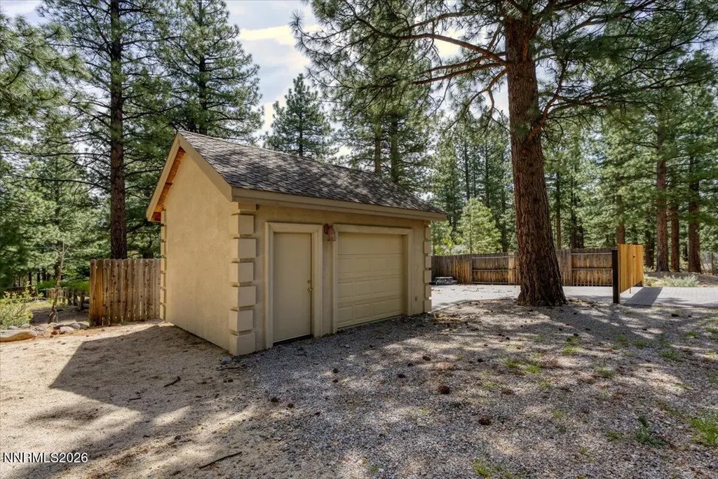 16470 Snow Flower Reno NV 89511