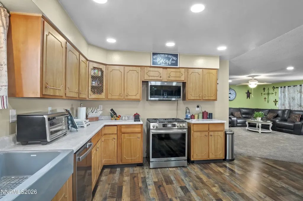 804 K Hawthorne NV 89415